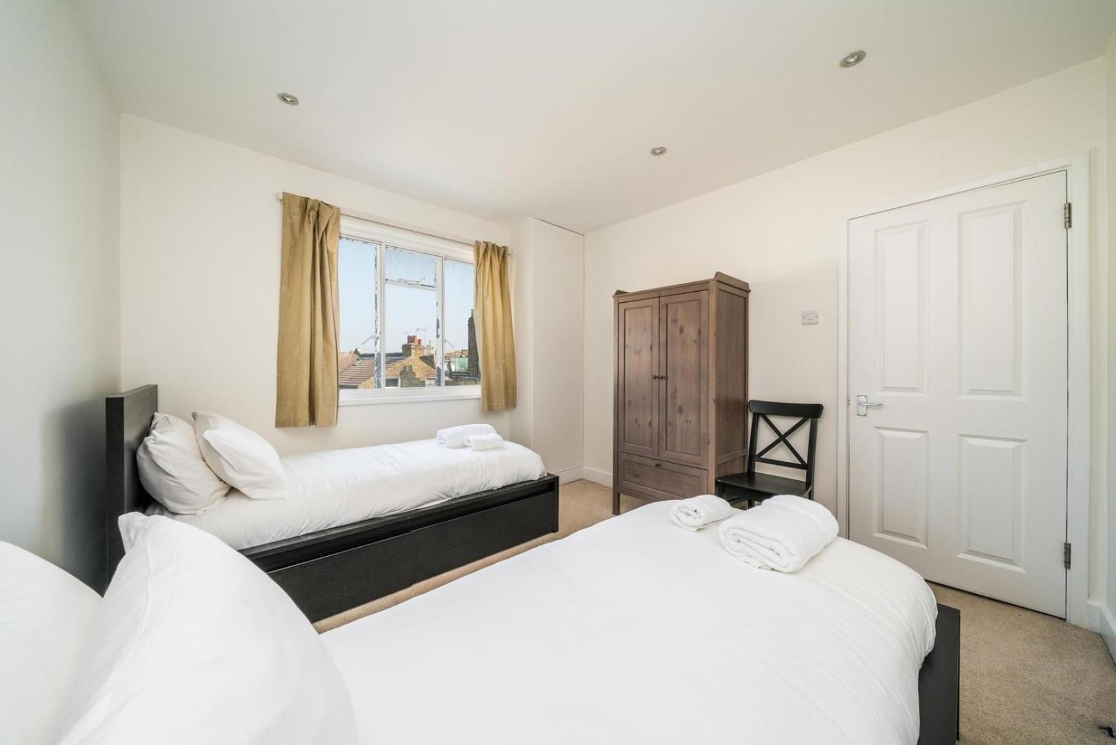 New 2Bd Flat Heart Of Battersea - Close To Station Londres Extérieur photo